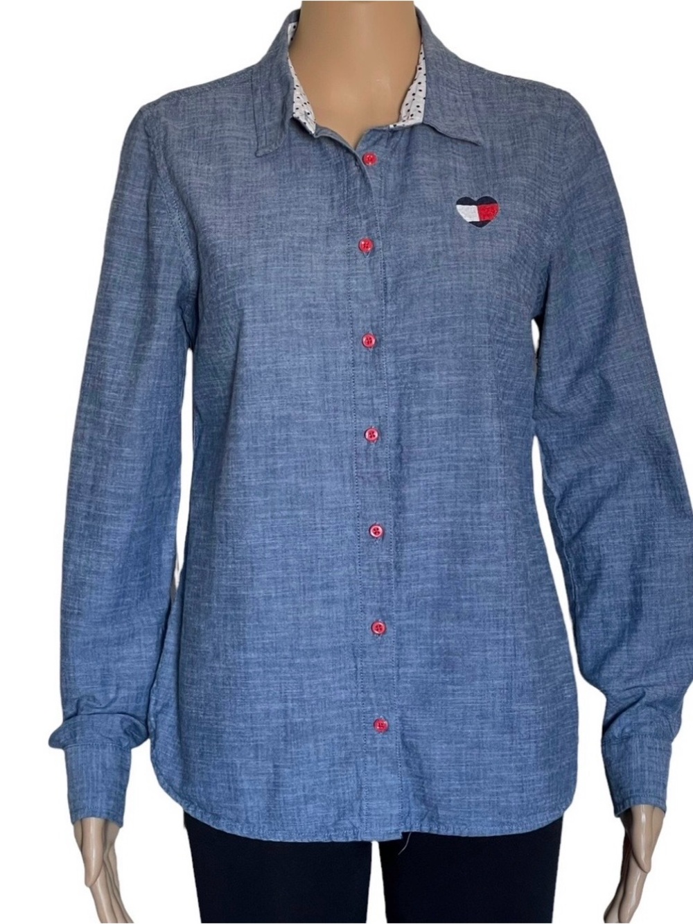 Tommy Hilfiger Women's Chambray Button-Down Shirt with Heart Logo M
